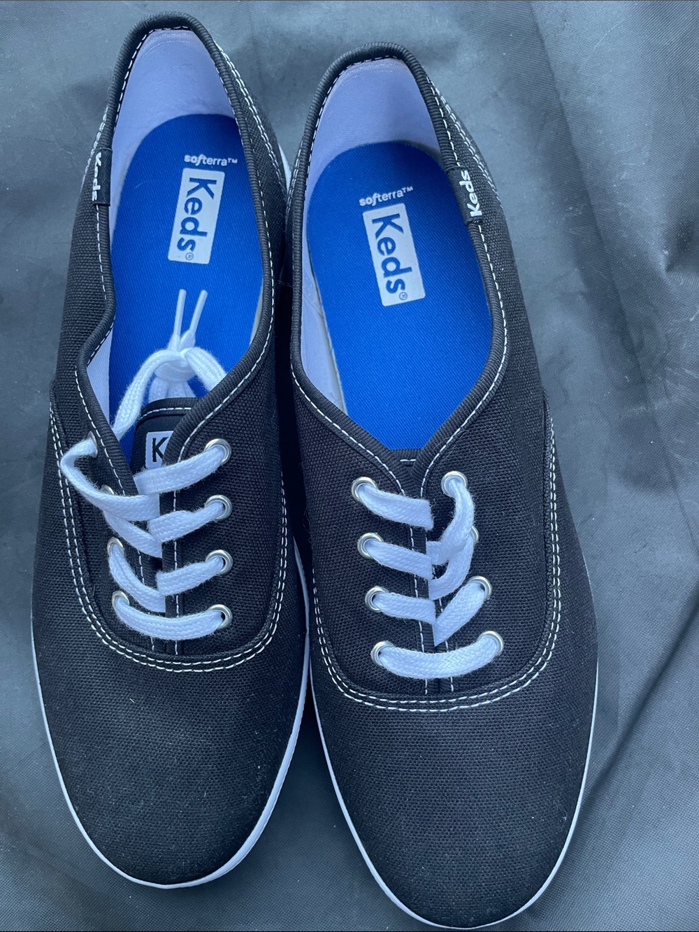 Keds Champion Originals Black Canvas Sneakers - Women's 8W (Like New)